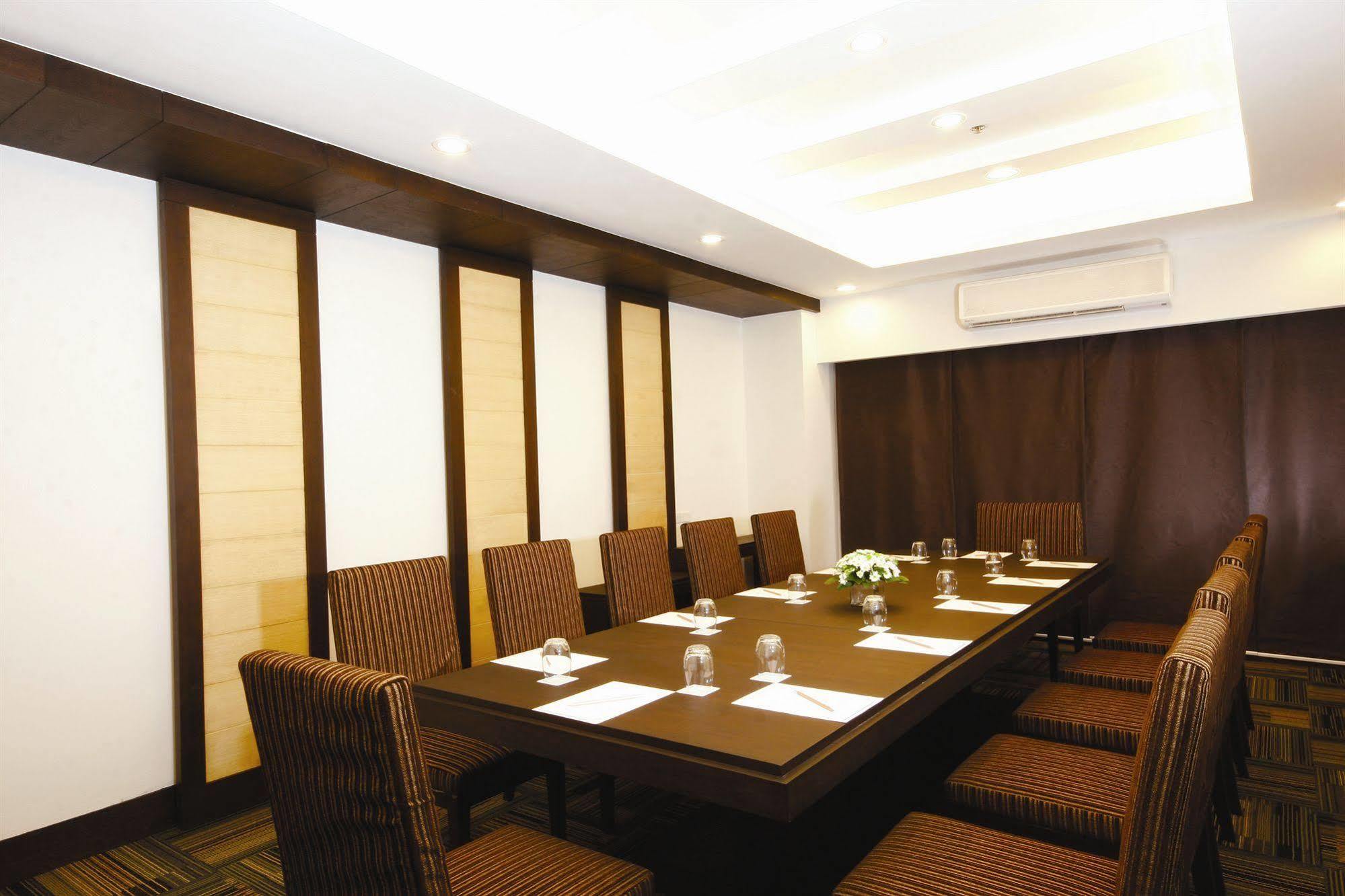 Kantary Hotel Kabinburi Luaran gambar